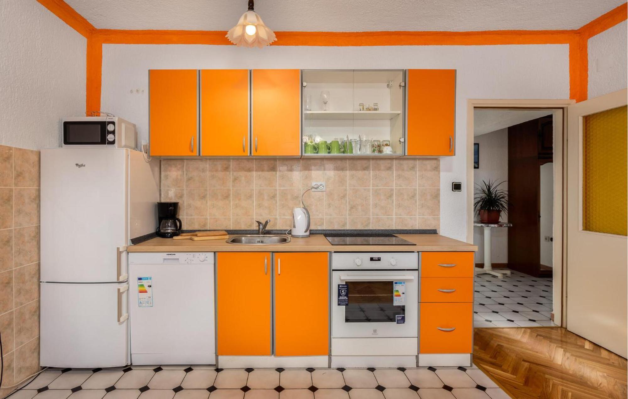 Awesome Apartment In Senj With Kitchen المظهر الخارجي الصورة